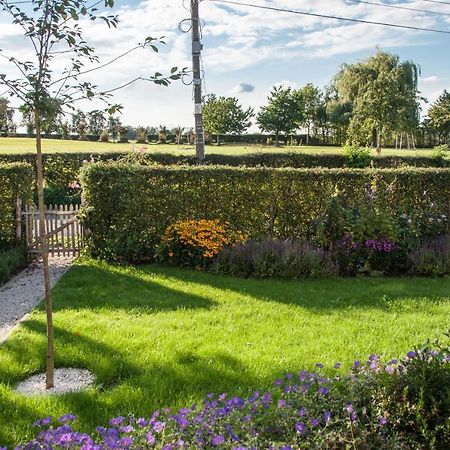 Puurteuven B&B Tussen Kunst En Natuur フーレン エクステリア 写真