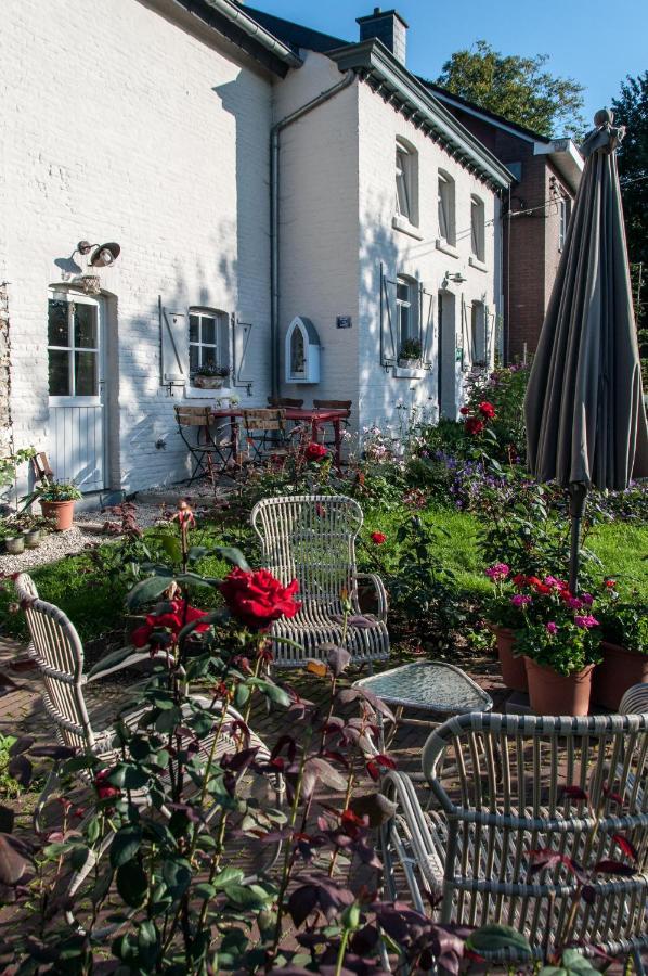 Puurteuven B&B Tussen Kunst En Natuur フーレン エクステリア 写真